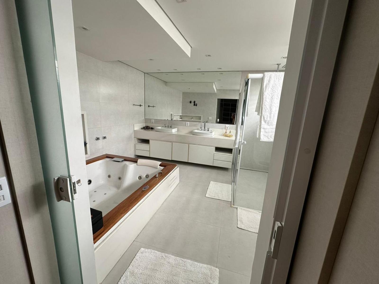Вилла Mansao Casa Blanca Em Sao Roque C/ 5 Vagas Garagem Экстерьер фото